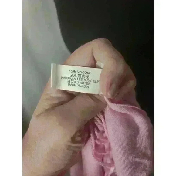 Pink Pashmina Wrap With  Fringe 78" x 33" - Picture 3 of 4